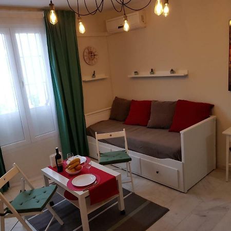 **** Genuar Apartments Malaga Center Exteriör bild